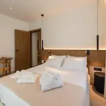 아파트호텔 Karavel - Old Town Boutique 4*