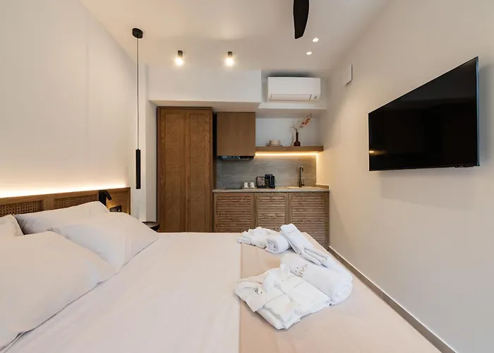 Karavel - Old Town Boutique Rhodes City