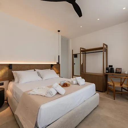 Karavel - Old Town Boutique Hotel apartamentowy