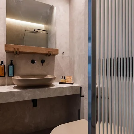 Aparthotel Karavel - Old Town Boutique Rhodes City