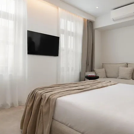 Karavel - Old Town Boutique 4*