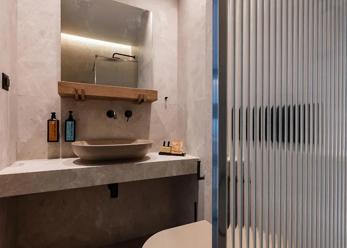 Aparthotel Karavel - Old Town Boutique Rhodes City