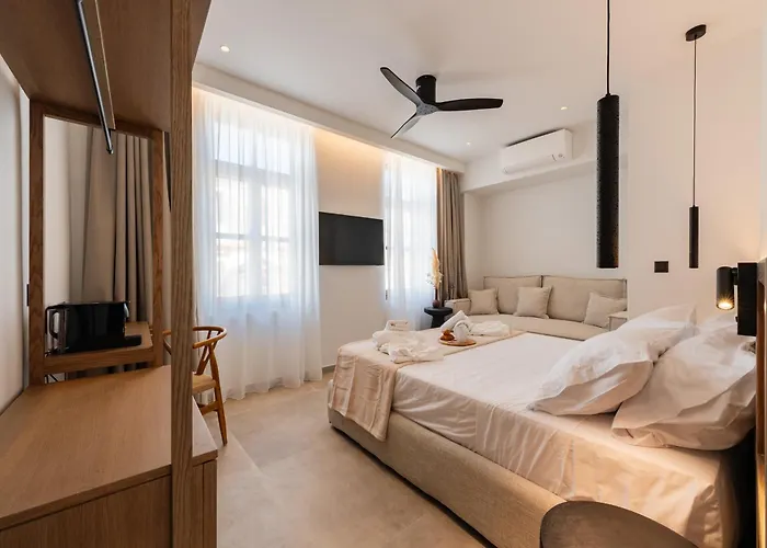 Karavel - Old Town Boutique Hotel apartamentowy Rhodes City