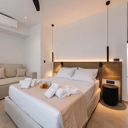 Karavel - Old Town Boutique Aparthotel *